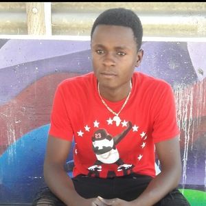 Meet your Posher, Simon